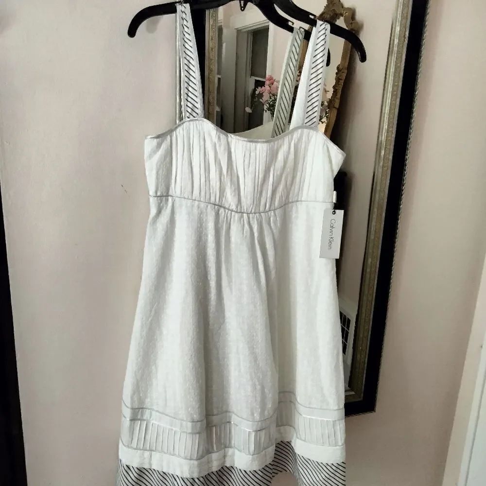 Calvin Klein White Sleeveless Dress